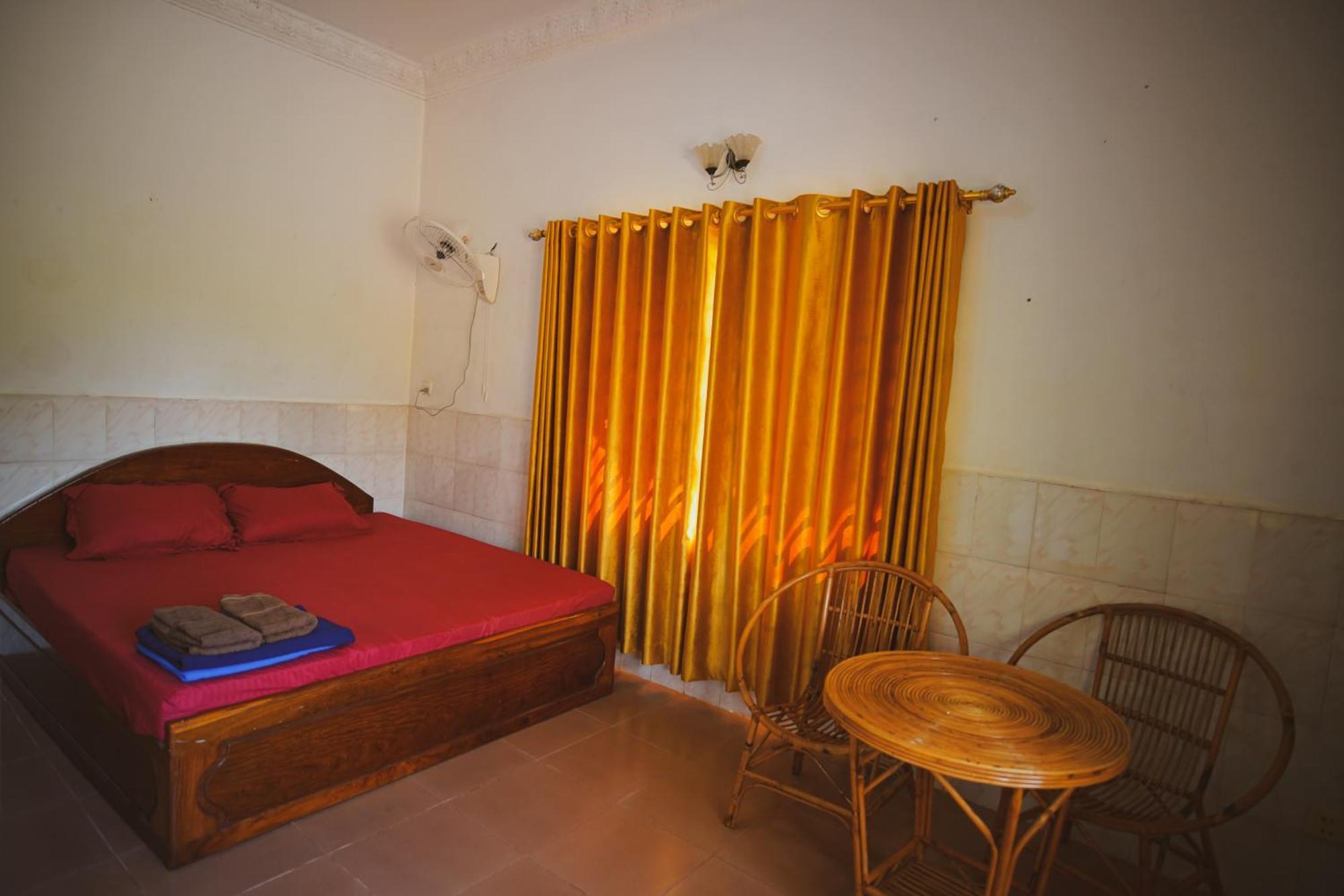 Yellow Star Hostel Kampot Exterior foto